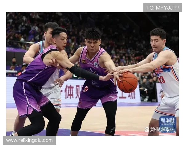 2017年CBA新疆队与天津队激战回顾精彩瞬间与战术分析 2017年CBA新疆队与天津队激战回顾精彩瞬间与战术分析