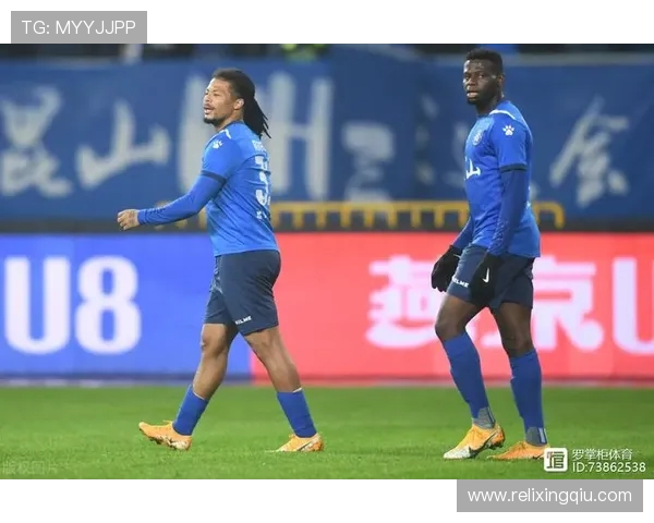 常规赛精彩对决猛龙与骑士的巅峰较量引发球迷热议