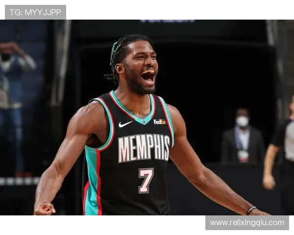 扎克拉文的篮球之路：从天赋少年到NBA全明星的成长历程