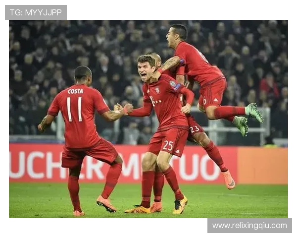 拜仁战尤文科曼执教之路的交锋与挑战分析