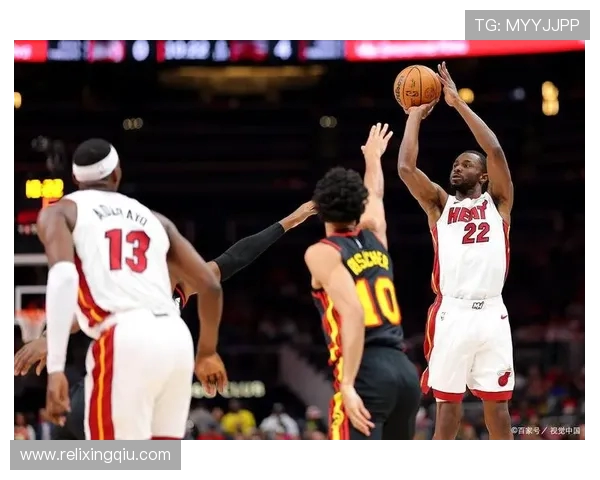 热火队在季后赛G3中展现强大实力力争扳平系列赛比分