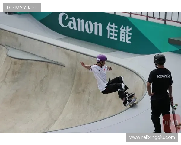 杭州攀岩队在世界滑板锦标赛中的灵活性表现引发热议与关注